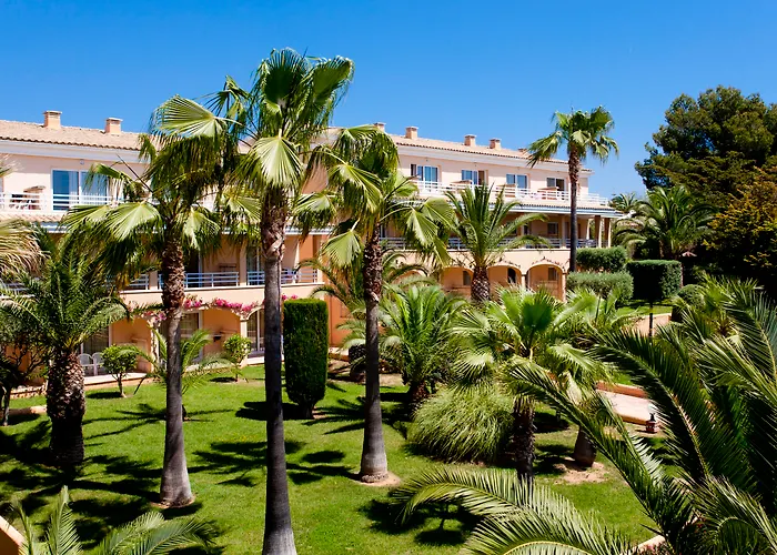 Insotel Cala Mandia Resort